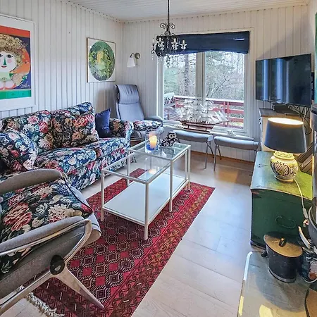 3 Bedroom Stunning In Stavern