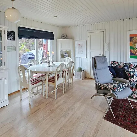 3 Bedroom Stunning In *